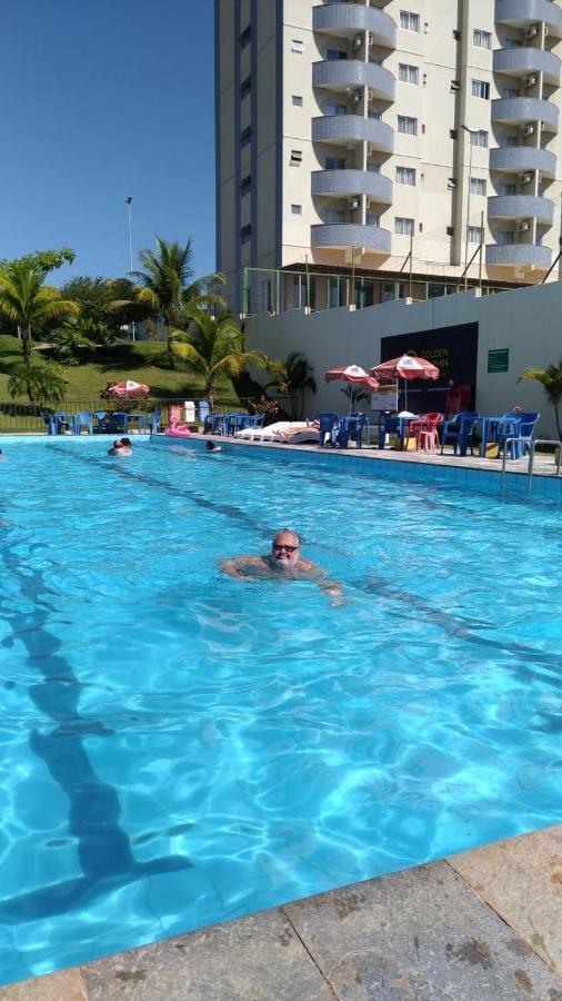 Hotel Golden Dolphin Resort - Flat No Decimo Andar Quarto Com Varanda Caldas Novas Eksteriør billede